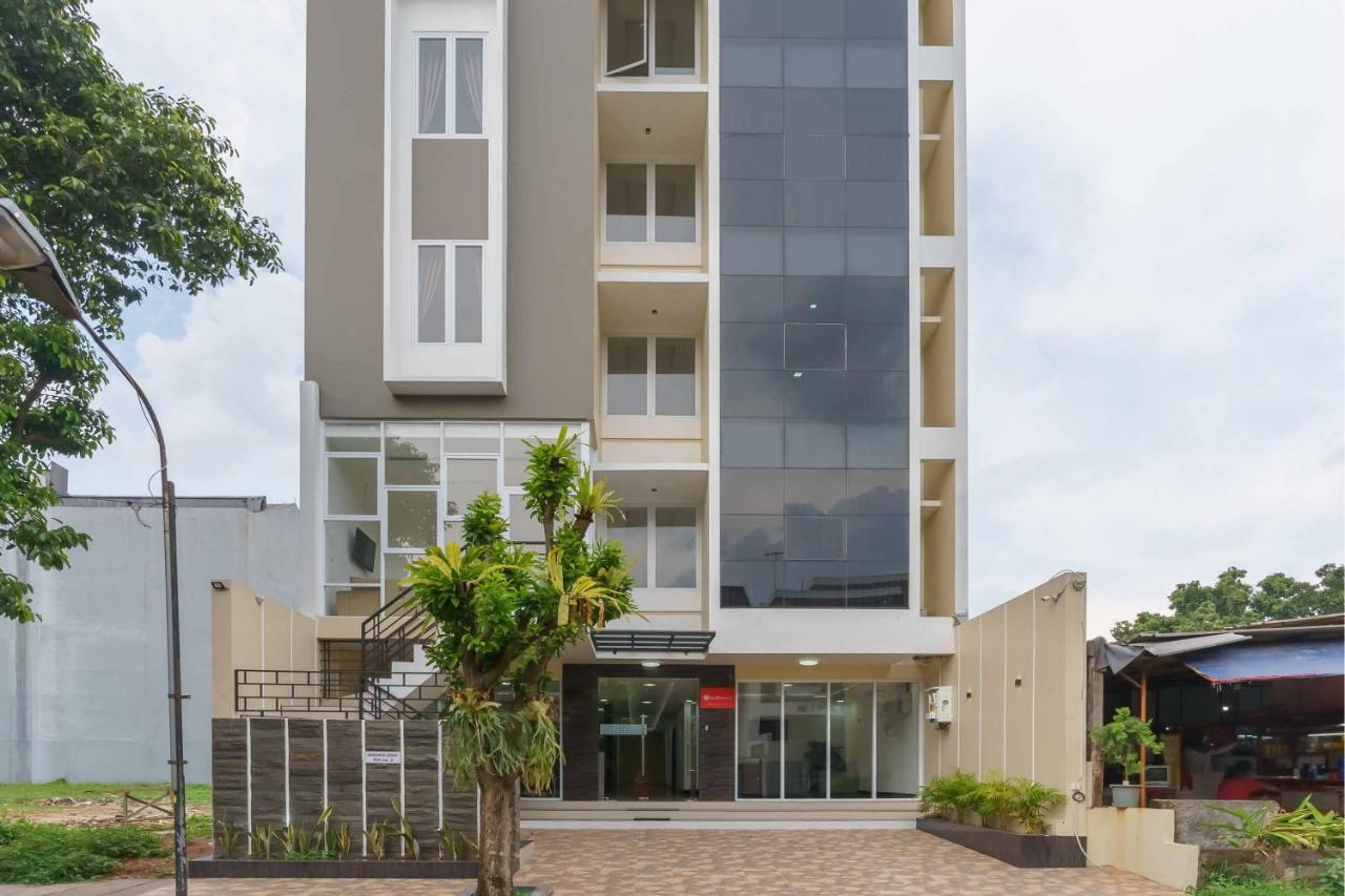 Reddoorz Plus Near Eka Hospital Bsd 5 Dadap المظهر الخارجي الصورة