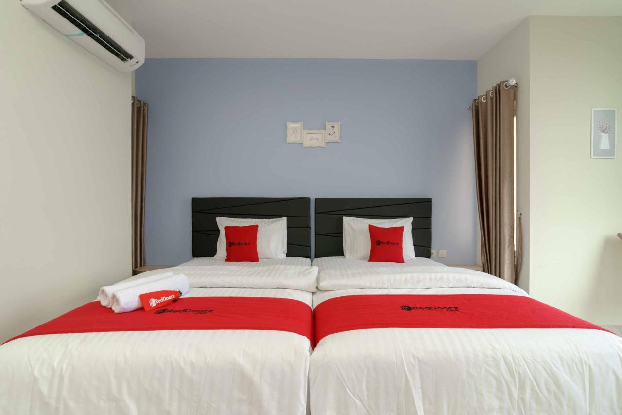 Reddoorz Plus Near Eka Hospital Bsd 5 Dadap المظهر الخارجي الصورة